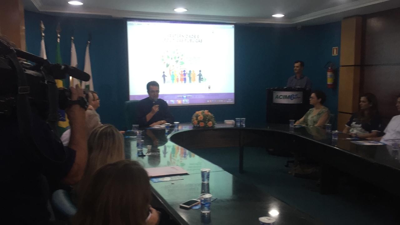 Evento promovido pelo Vaticano alimenta polêmica