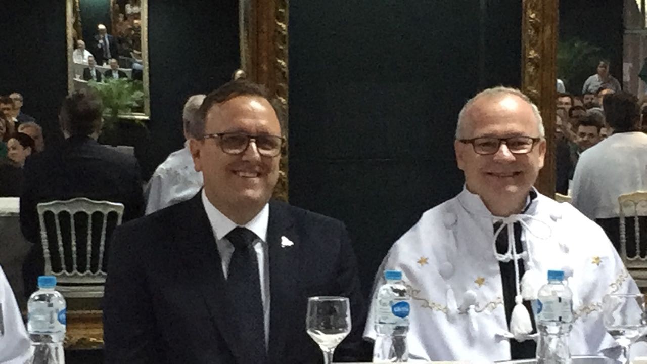 Novo reitor da UEM toma posse