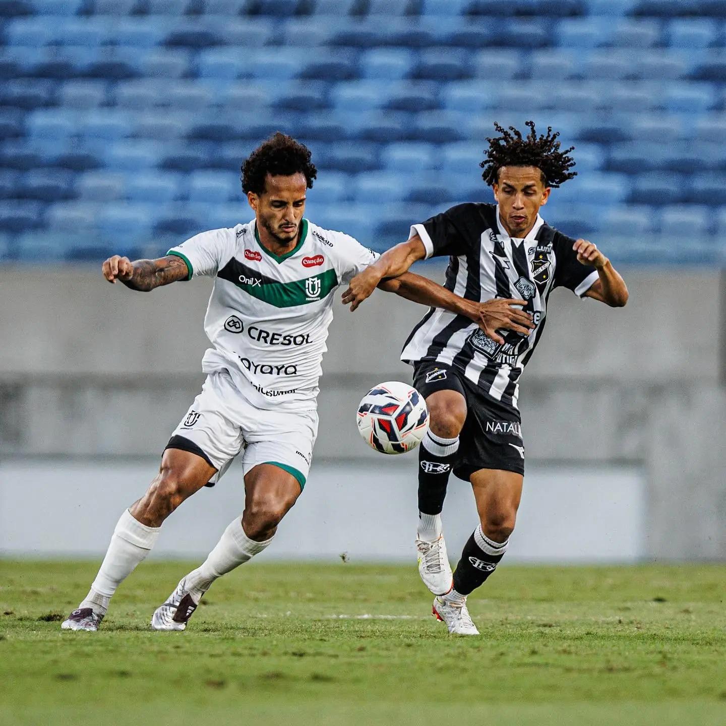 Maringá FC arranca empate heroico contra o ABC com um jogador a menos na Arena das Dunas
