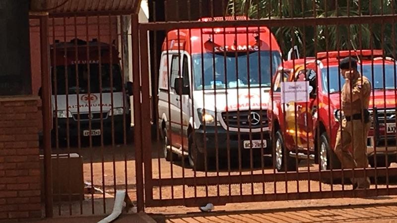 Ambulâncias chegam à PEM. Há informações de feridos