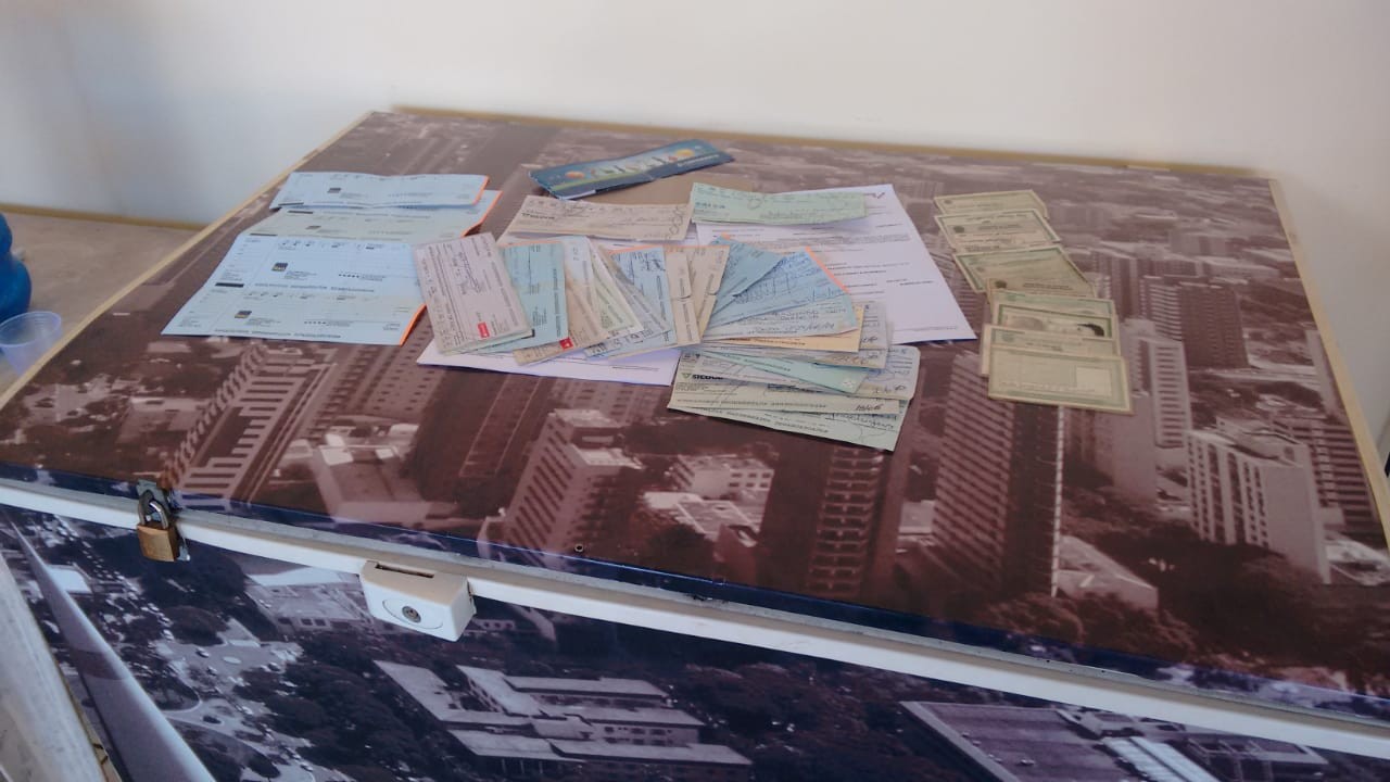 Em duas ações, polícia esclarece assalto e prende receptador