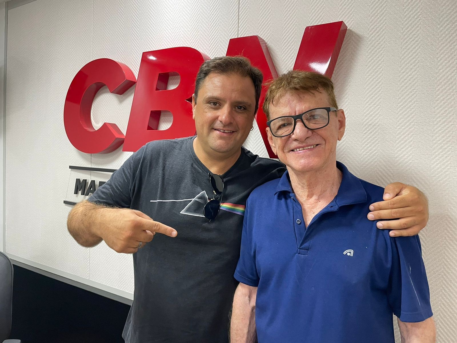 Poetas de Maringá que se destacam no cenário cultural