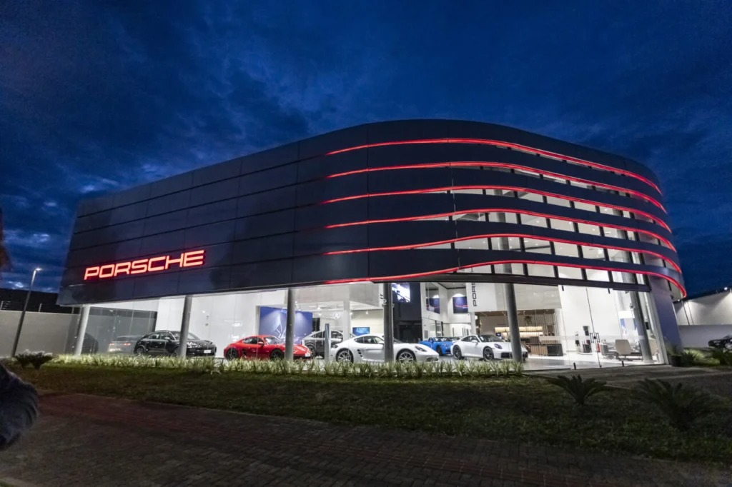 Inaugurado nessa quarta-feira (23) o Porsche Center Maringá