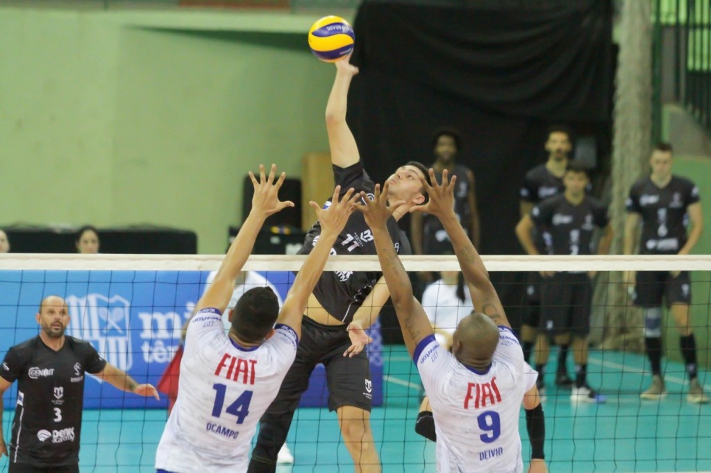 Denk Maringá perde por 3 sets  a 0 para o Fiat Minas