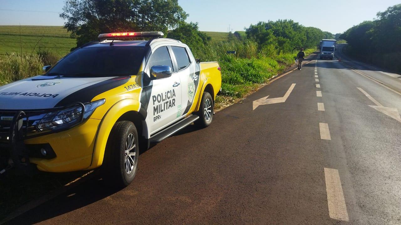 Passageira morre e motorista fica ferido em capotamento na PR-317