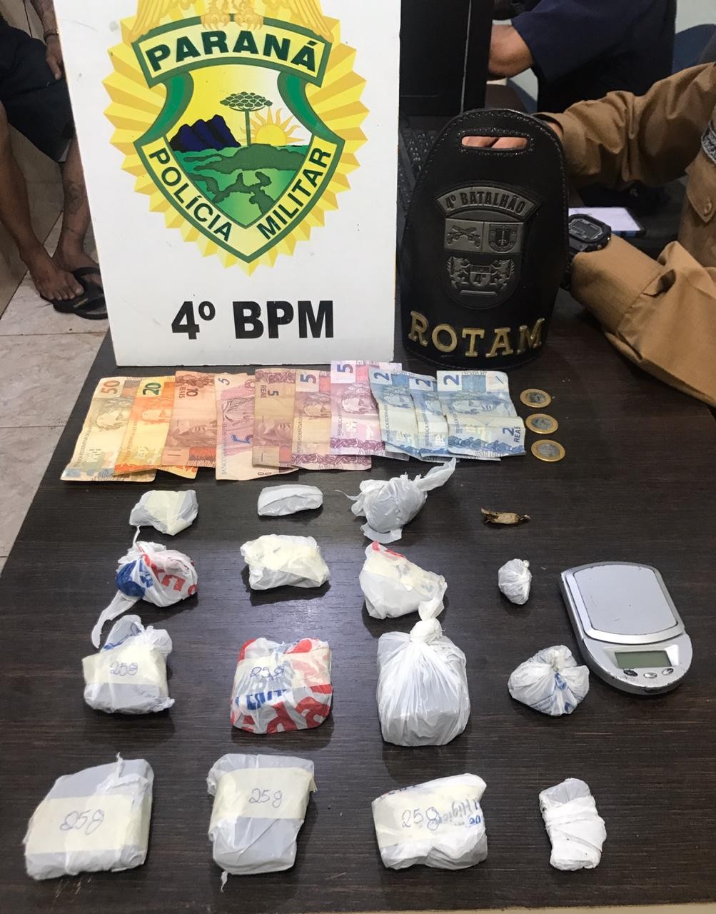 Adolescente é apreendido na Vila Morangueira por tráfico de drogas