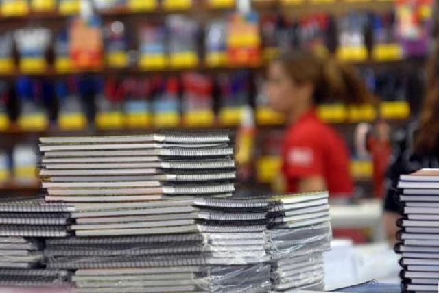 Município pretende pagar até R$ 5,4 mi em kits escolares