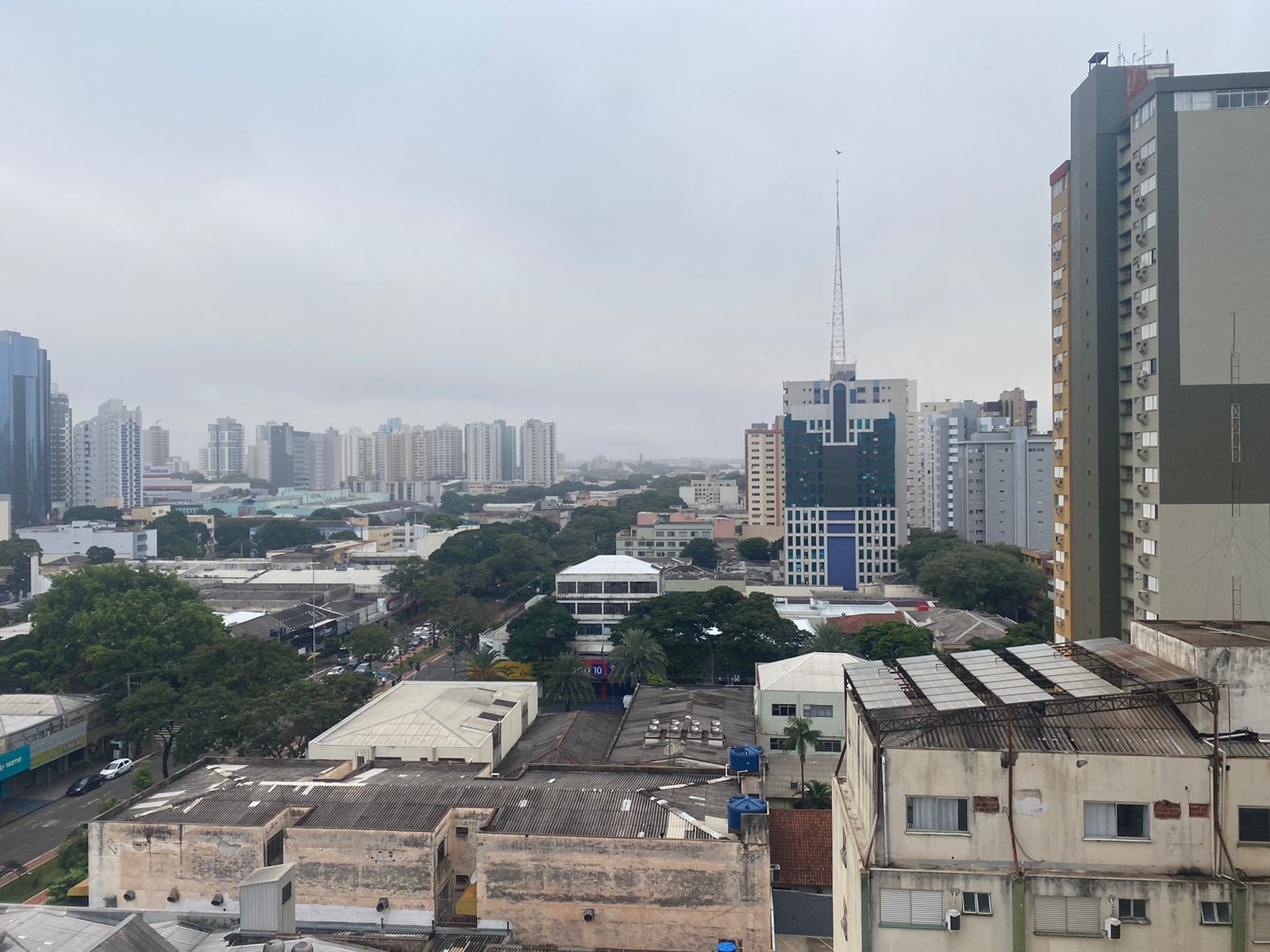 Maringá tem tempo nublado nesta sexta-feira (3), com máxima de 22°C