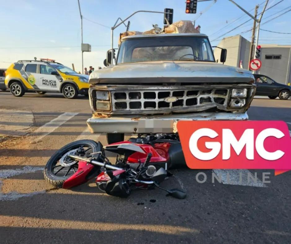 Dez dias após ganhar moto do pai, jovem de 18 anos sofre acidente grave