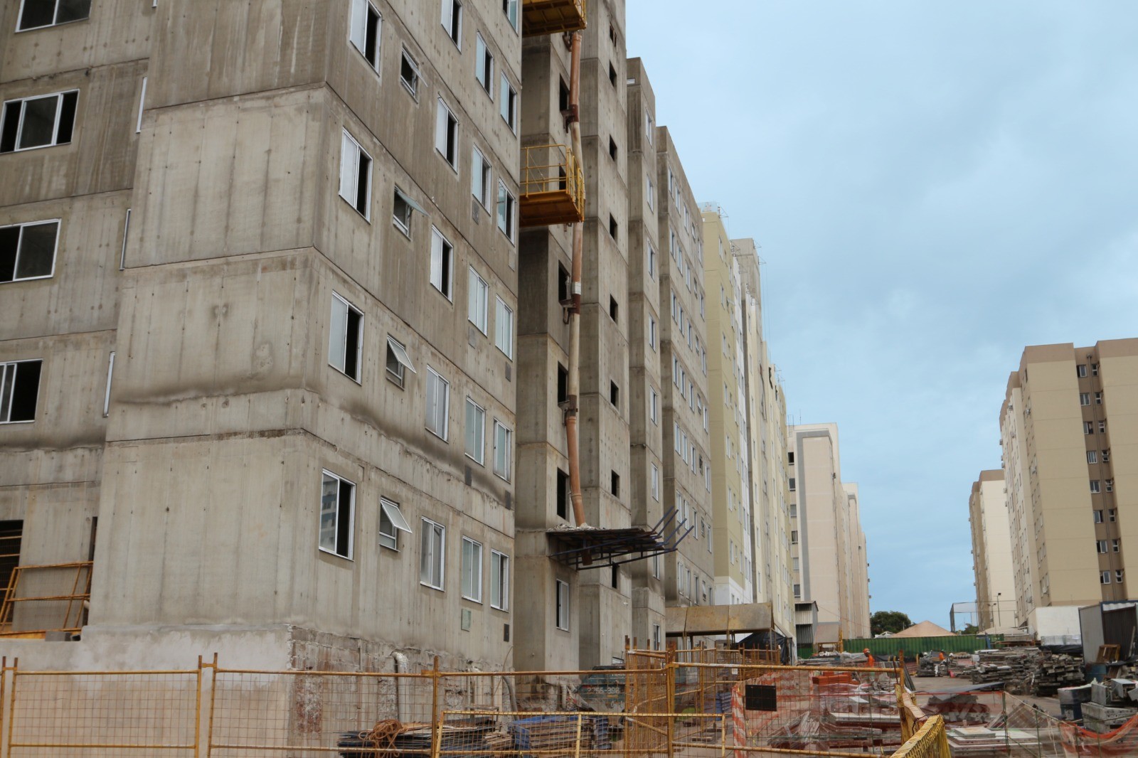 Maringá tem 106 prédios em construção, aponta levantamento