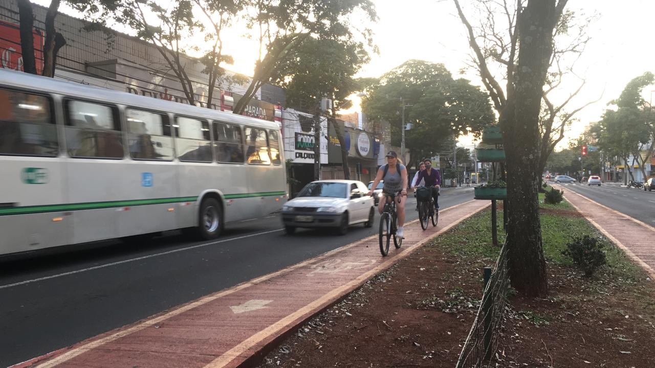 Pesquisa aponta que 6% dos deslocamentos em Maringá são feitos com bicicleta