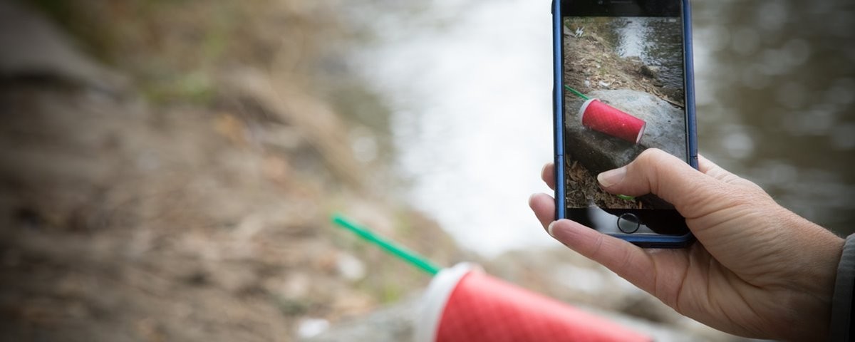 Aplicativo incentiva usuários a se divertir enquanto coletam lixo