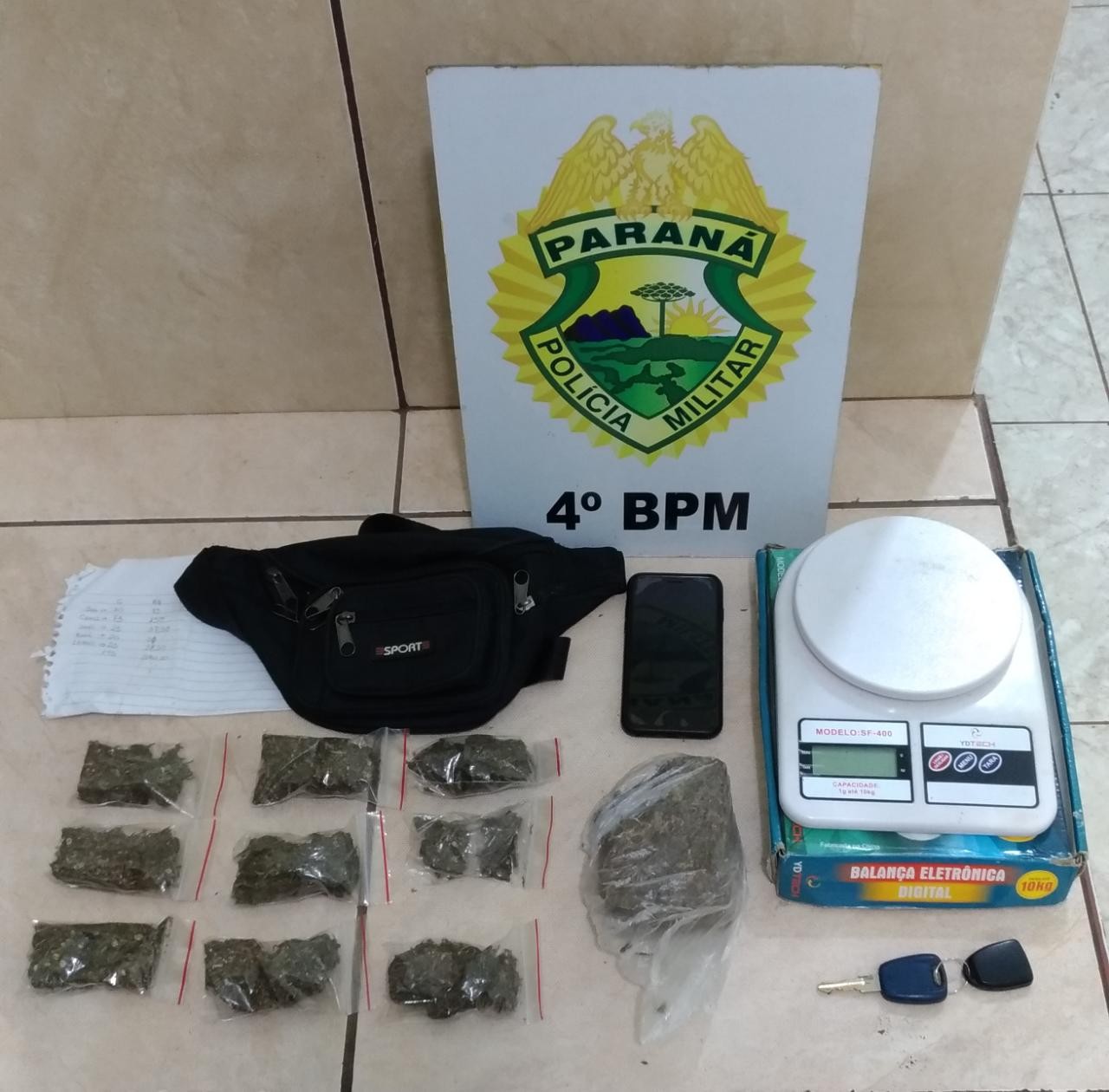 Motorista é detido após PM encontrar maconha em seu veículo