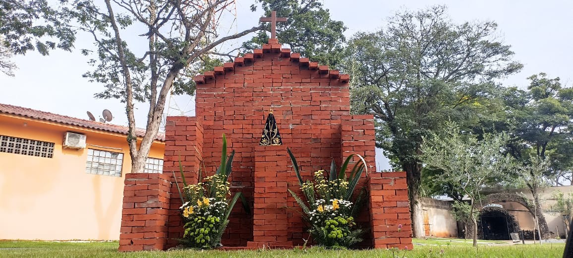 Imagem de Nossa Senhora Aparecida é furtada de capela em Maringá