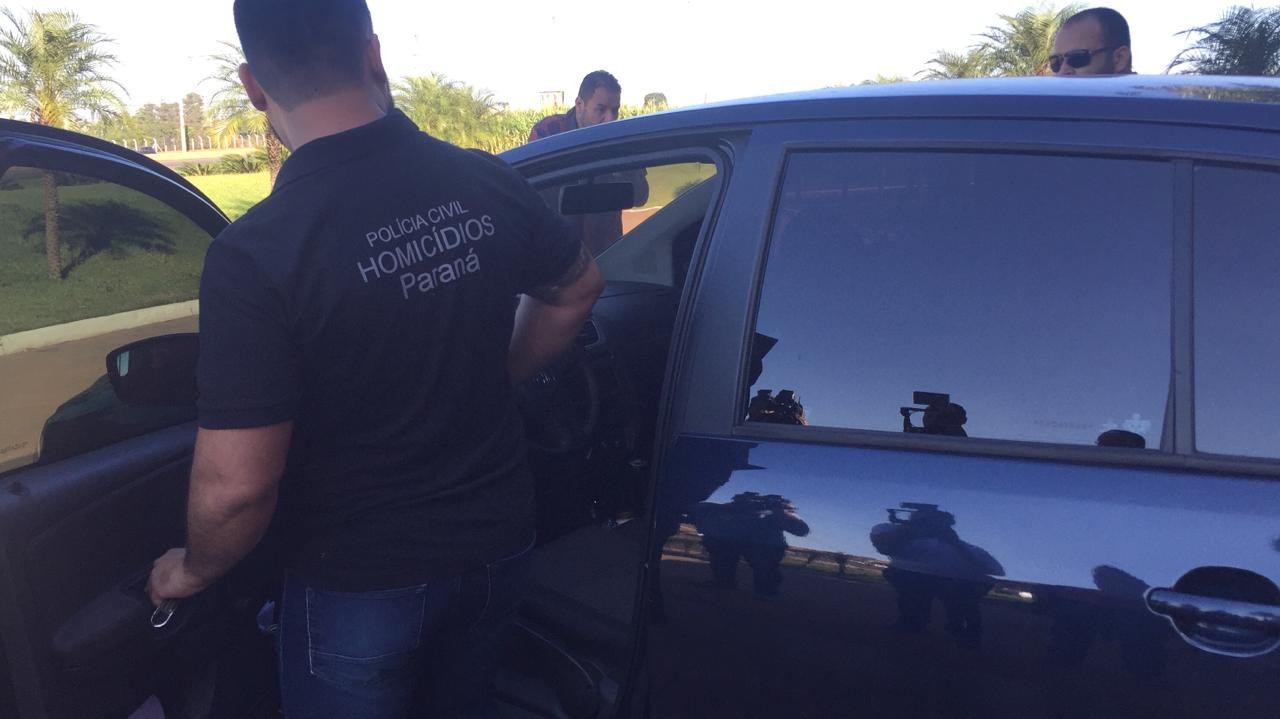 Reconstituição de crime já dura duas horas