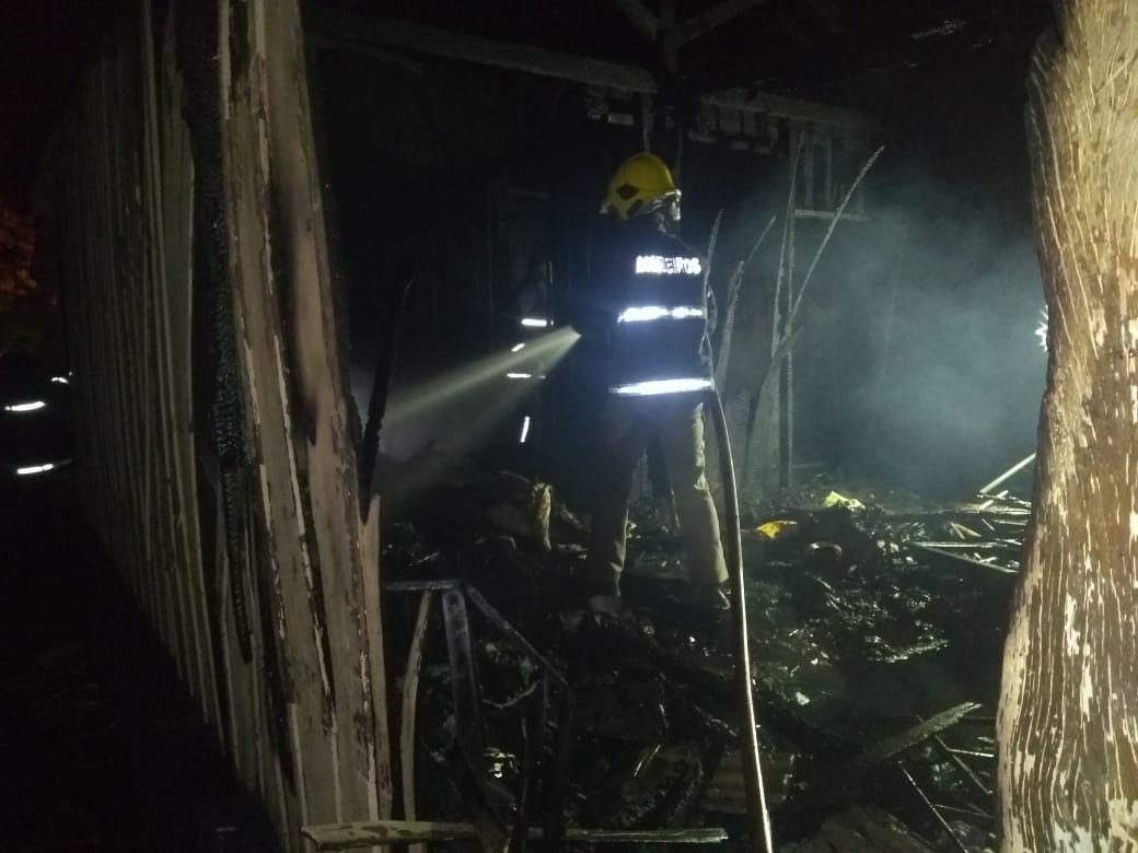 Idosa morre em incêndio