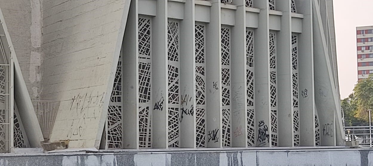 Catedral de Maringá é alvo de vandalismo
