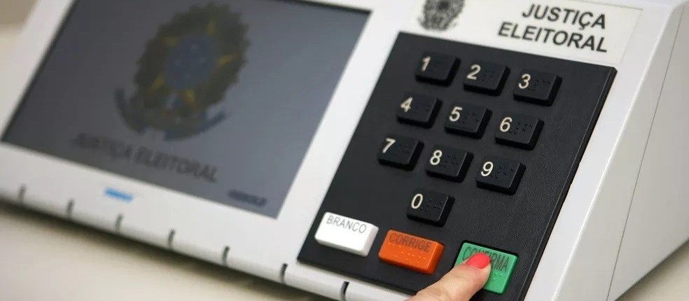 Em Maringá, 294 mil eleitores vão às urnas neste domingo