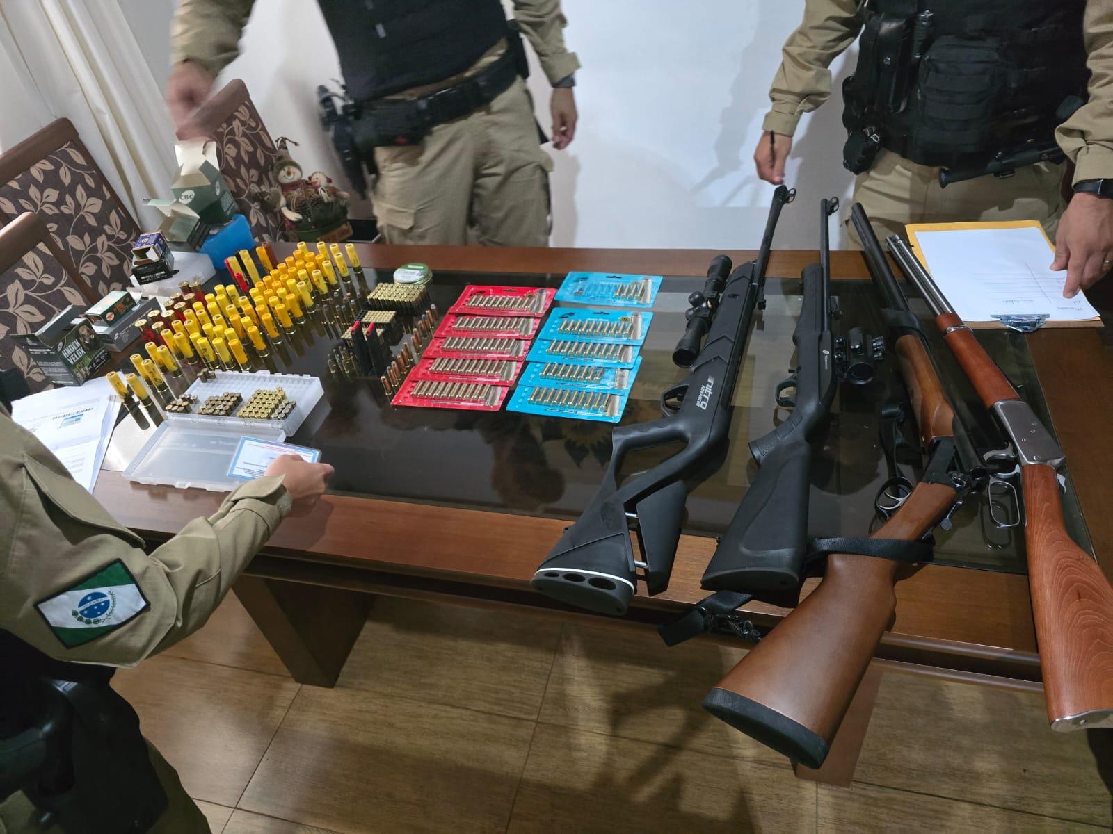 MP realiza 10 prisões em operação contra comércio ilegal de armas