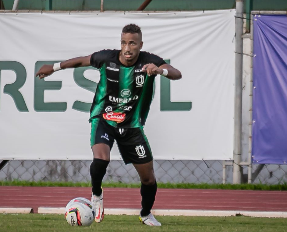 Atacante Mirandinha está de volta ao Maringá Futebol Clube