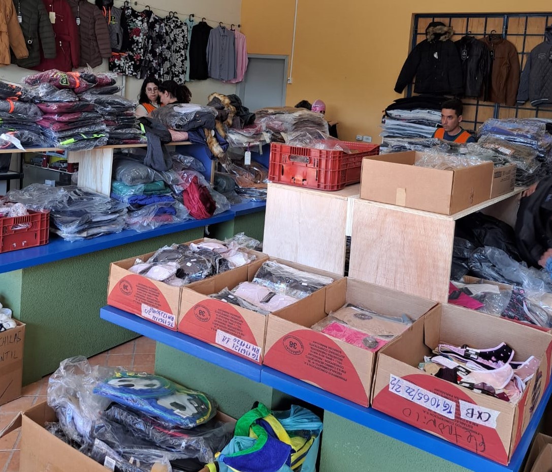 Amudi realiza bazar de doações da Receita aberto a toda comunidade