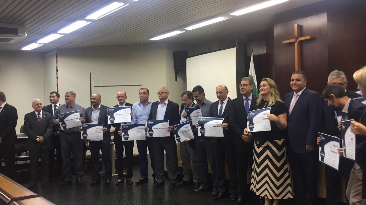 Prefeitos que não devem precatório recebem selo de “Bom Pagador”