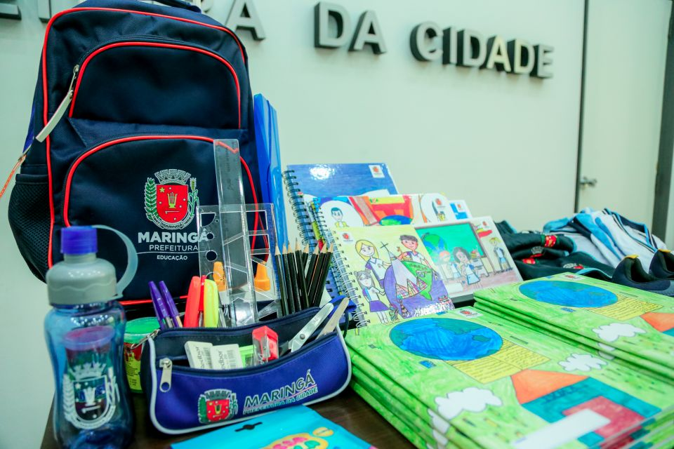 Voucher para compra de uniforme e material escolar é aprovado