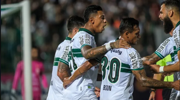 Maringá FC joga bem, mas Coritiba vence jogo no Willie Davids