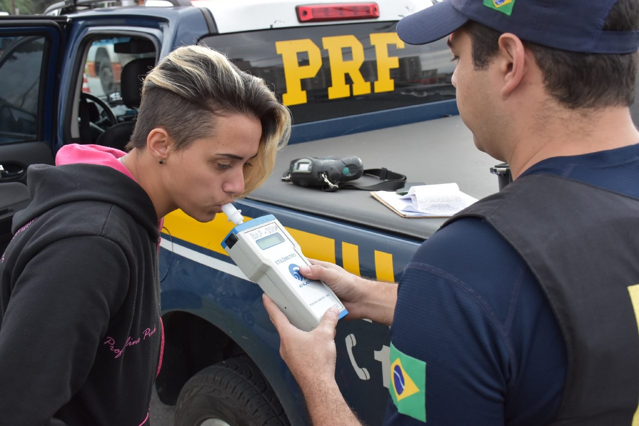 158 motoristas foram flagrados bêbados em Maringá em 2017