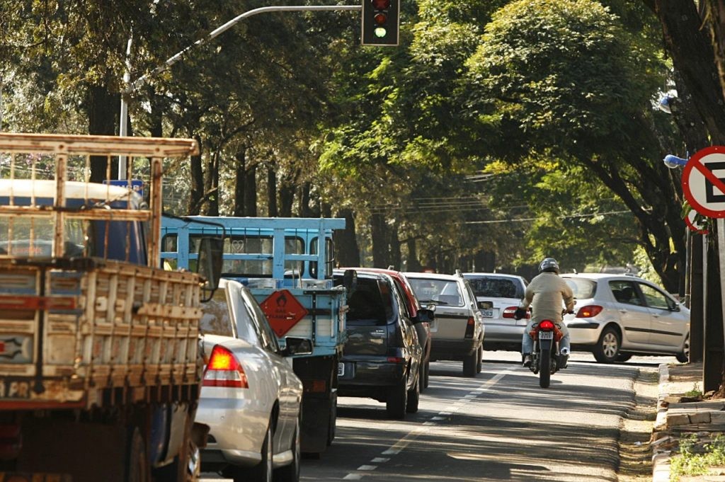 Mais de 30 mil multas foram aplicadas em Maringá no mês de outubro