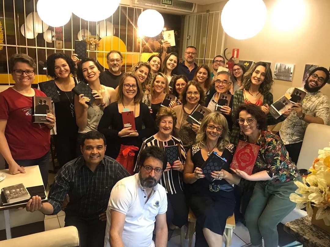 Clubes de leitura movimentam Maringá