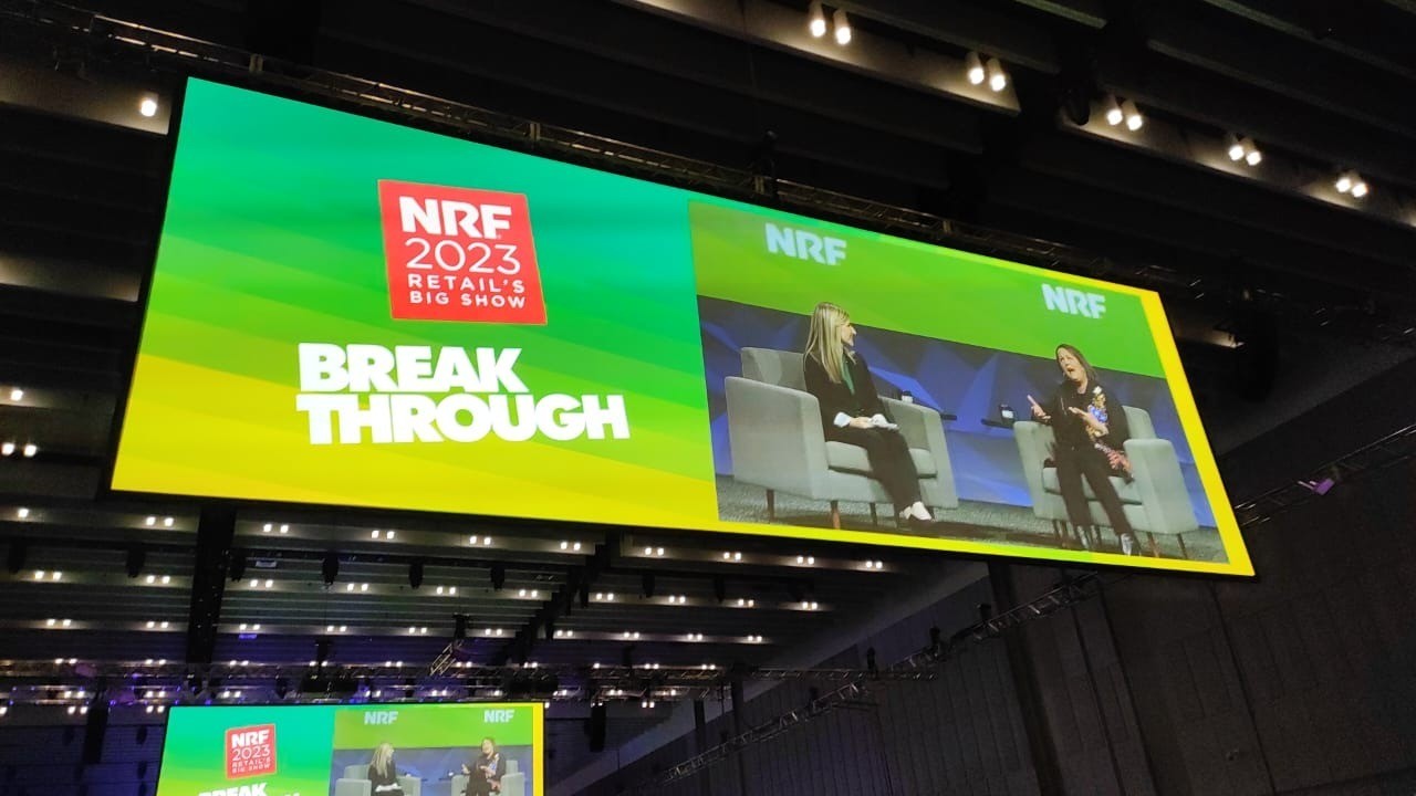 Varejo discute jornada do cliente, consumo e custo de produtos