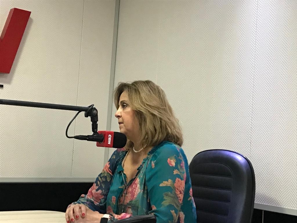 Primeira mulher a assumir presidência, advogada fala sobre projetos