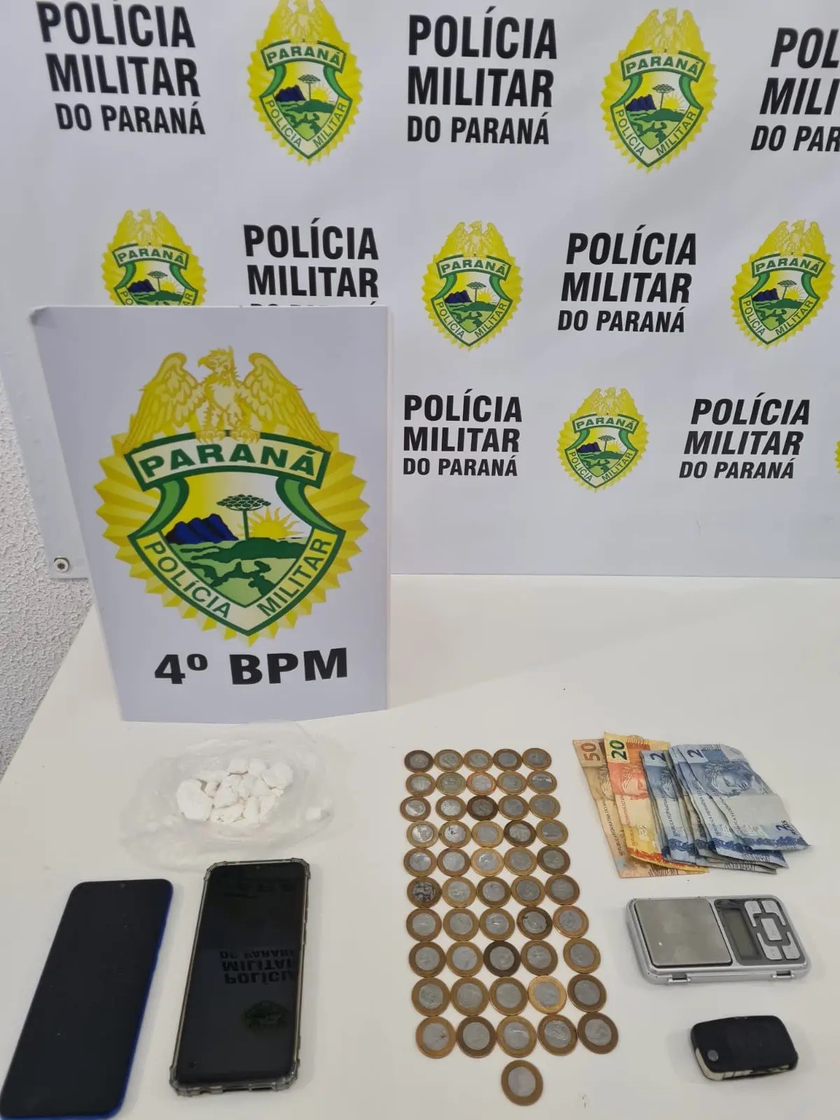 Homem é preso vendendo cocaína na Zona 8, em Maringá
