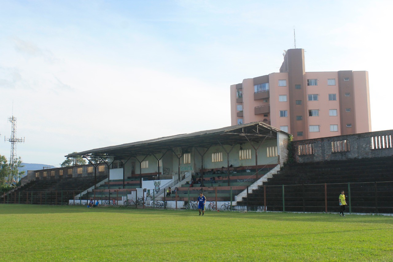 Estrutura do Ferroviário vai a leilão