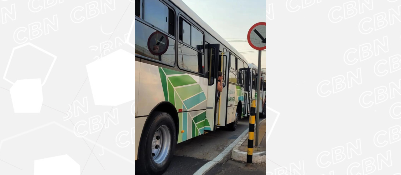 Homem fica gravemente ferido após ser atropelado por ônibus