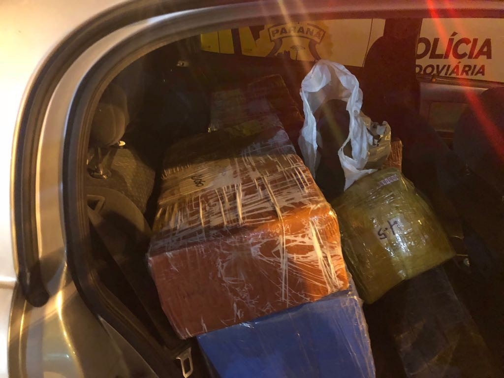PRE apreende mais de 427 kg de maconha na PR-323