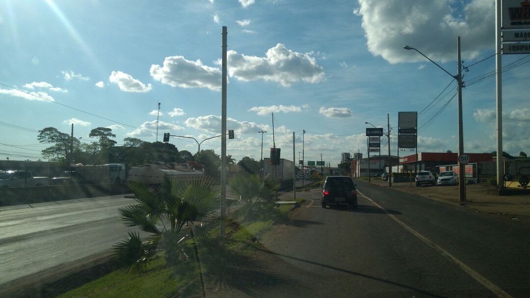 DER suspende fechamento de cruzamentos até 11 de abril