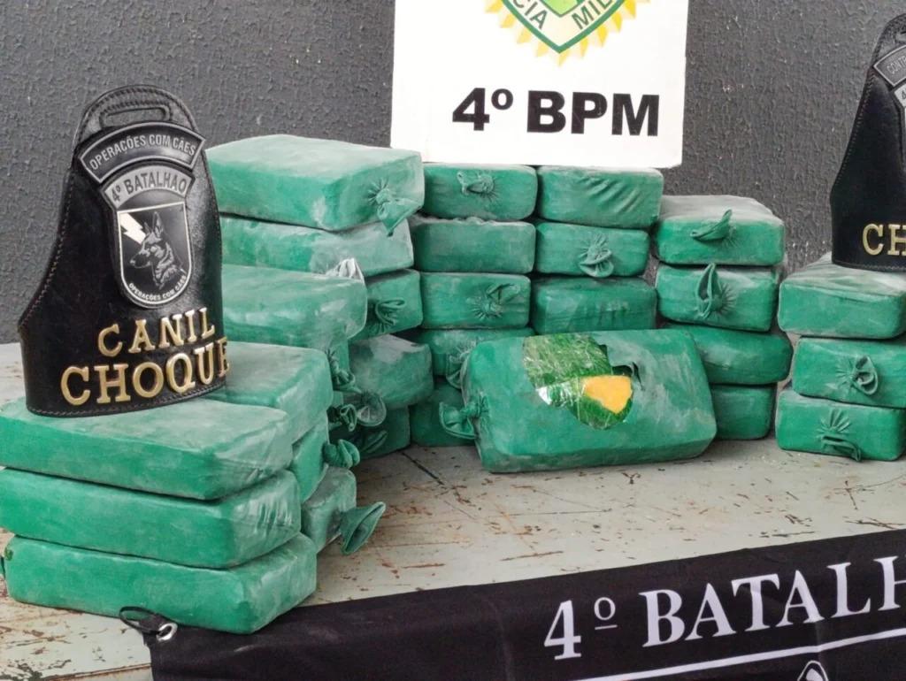 Polícia encontra R$ 1 milhão em crack escondido em fundo falso de veículo em Maringá