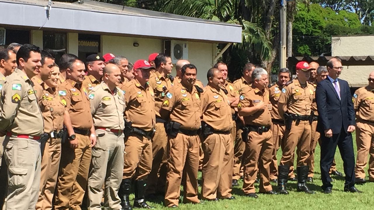 700 policiais militares foram promovidos no Paraná