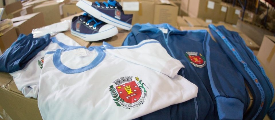 Entrega de uniformes escolares será concluída até 28 deste mês
