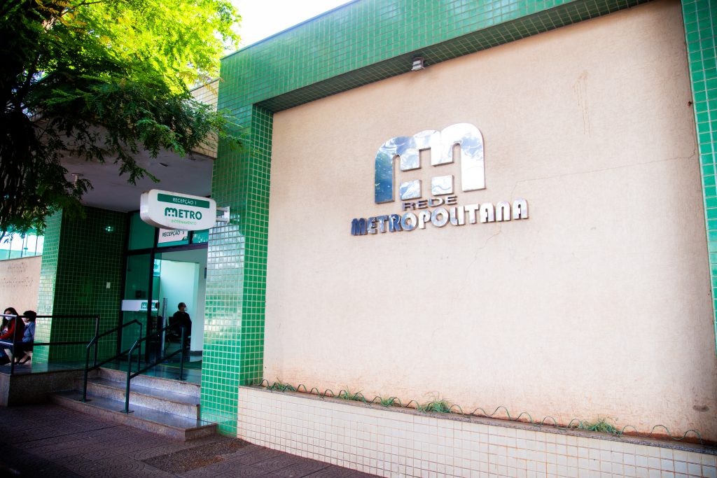 Hospital Metropolitano se pronuncia sobre transferência de pacientes de UTI