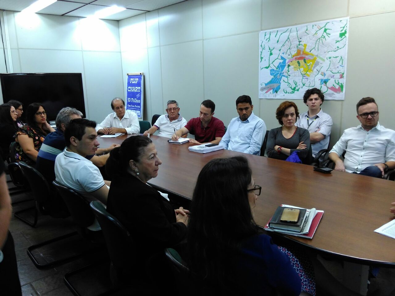 Frigorífico ganha prazo para mudar instalações de local