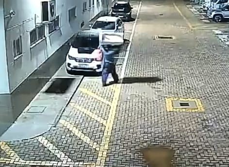 Ladrão furta fogão da base do Samu de Maringá; uma máquina de lavar também foi levada recentemente