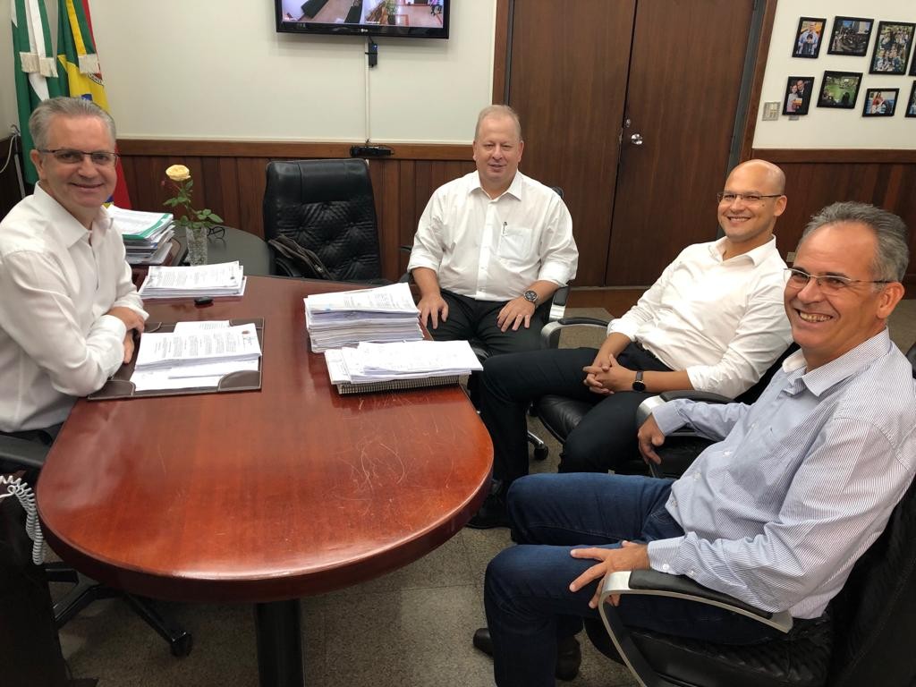 César Augusto Arnoni é o novo secretário de Gestão