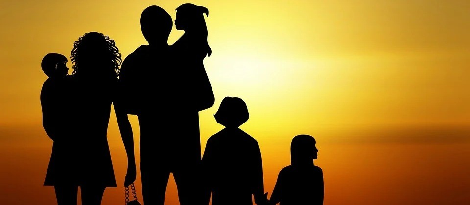 Maringá tem 27 crianças e adolescentes inseridos no programa Família Acolhedora