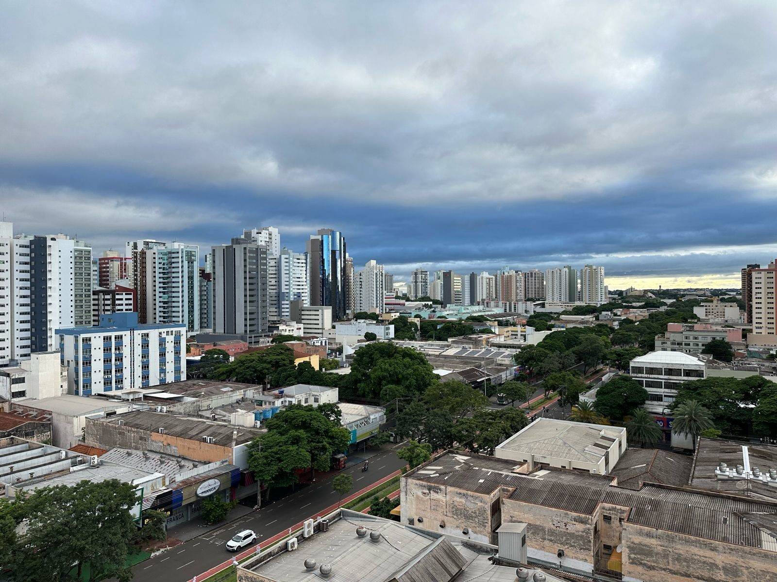 Saiba como fica o tempo em Maringá nesta segunda-feira (12)