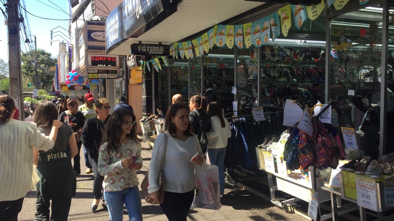 Maringá Liquida movimenta centro da cidade