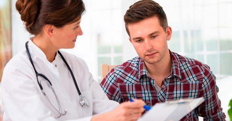 Vereador quer que homem faça exames durante o pré-natal da mulher