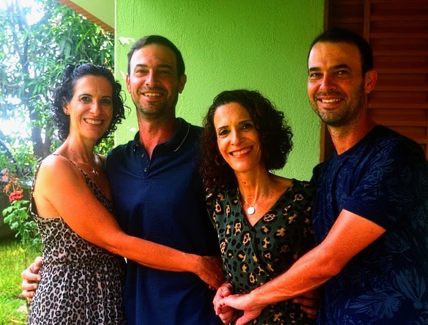 Gêmeos de Maringá tiveram rins doados pelas irmãs, também gêmeas